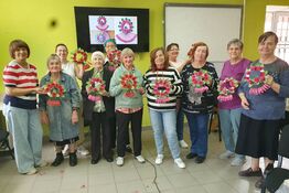 Мастер-класс «Цветочный венок из цветной бумаги»